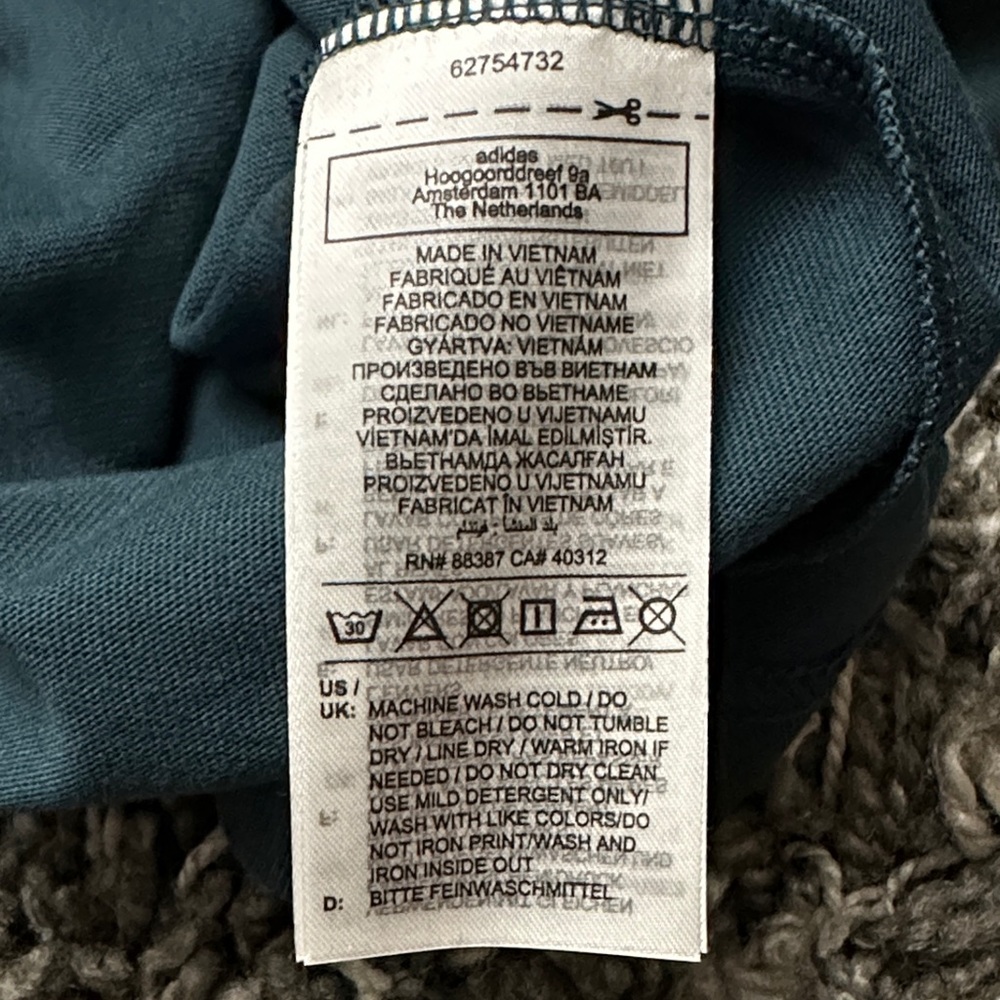 New Adidas Men's Dark Teal Short Sleeve Tee - Picture 3 of 5